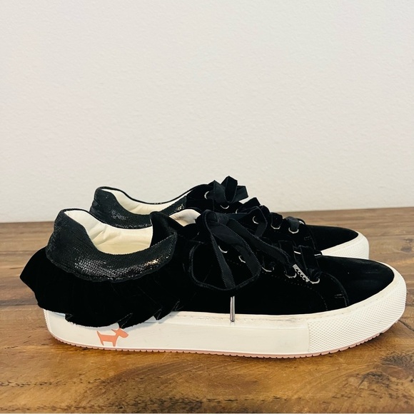 L’Autre Chose Made in Italy Black Ruffled Velvety Lace-Up Sneakers Size 37/US 7 - Picture 3 of 13